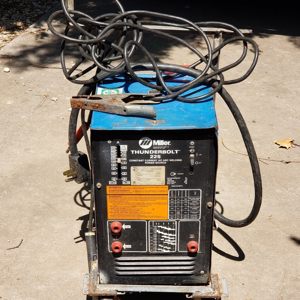 Electric welder great used condition